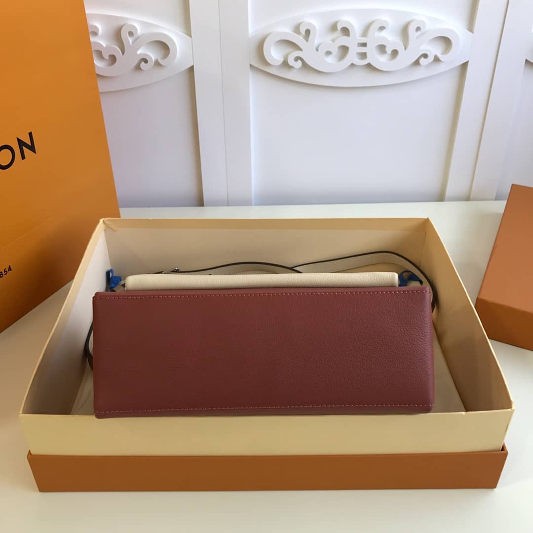 L0vis Vvtt0n MyLockMe 2way Leather Grain Replica Satchel Yellow M54849