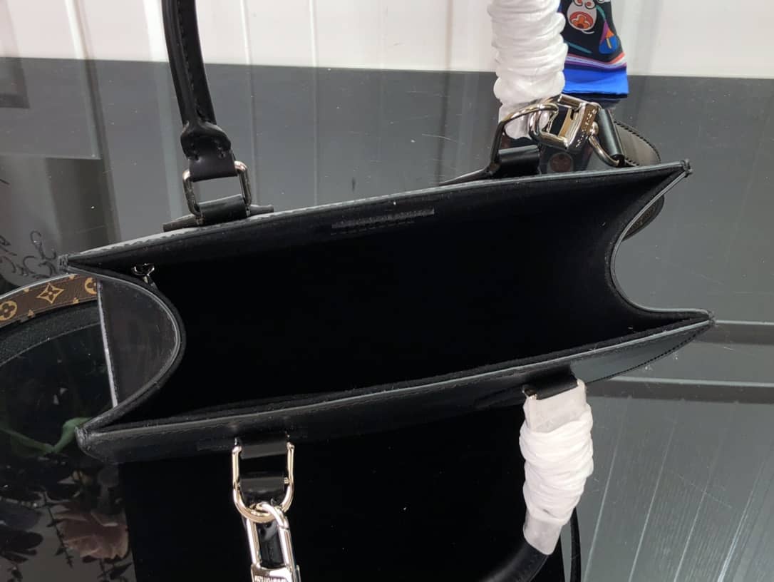 L0vis Vvtt0n Sac Plat BB Shoulder Bag Replica Black M58660