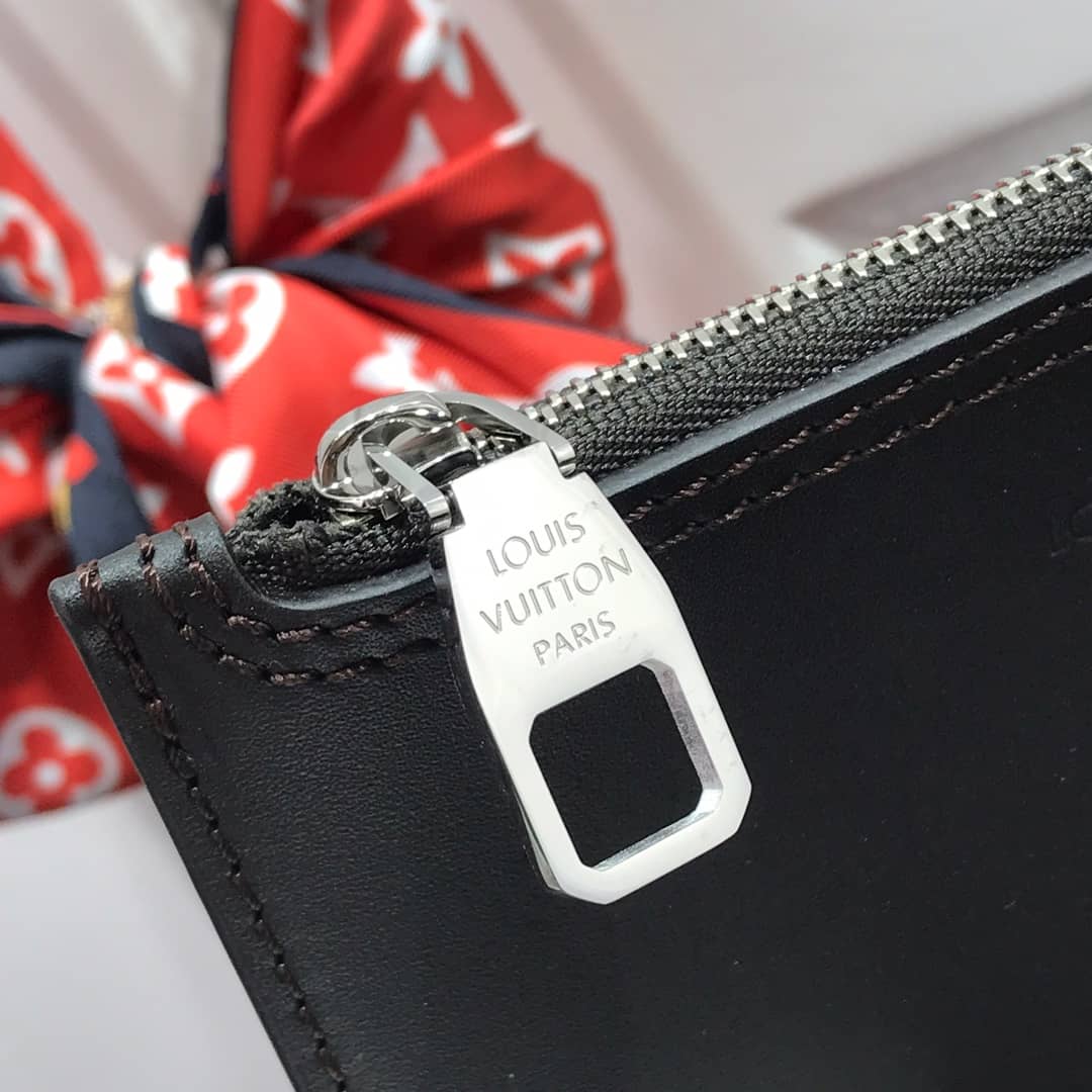 L0vis Vvtt0n Mahina Hina PM Leather Tote Replica Black M54353