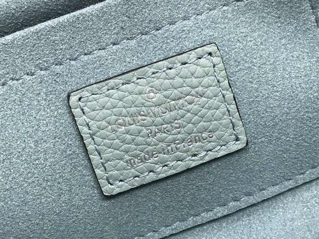 L0vis Vvtt0n Scala Mini Replica Pouch Blue M80092