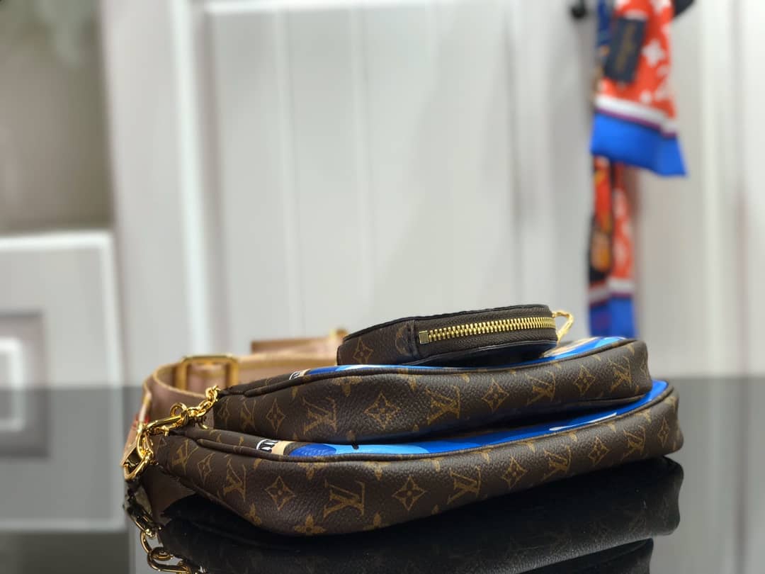 L0vis Vvtt0n Monogram Canvas Multi Pochette Replica Brown M44823