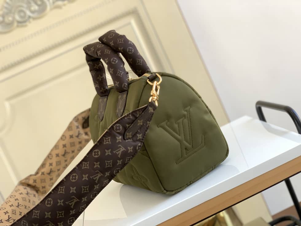 L0vis Vvtt0n Replica Bags Speedy Bandouliere 25 Green M59009