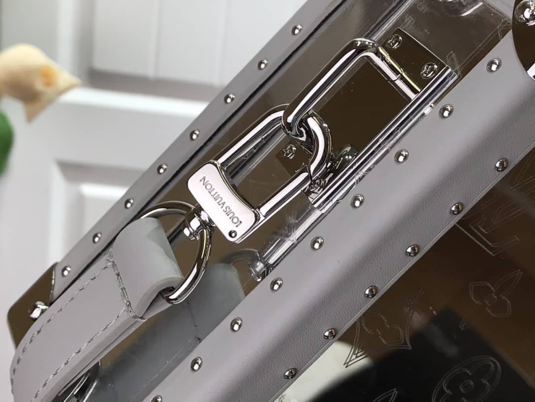 L0vis Vvtt0n Monogram Replica Clutch Box Yellow M20233