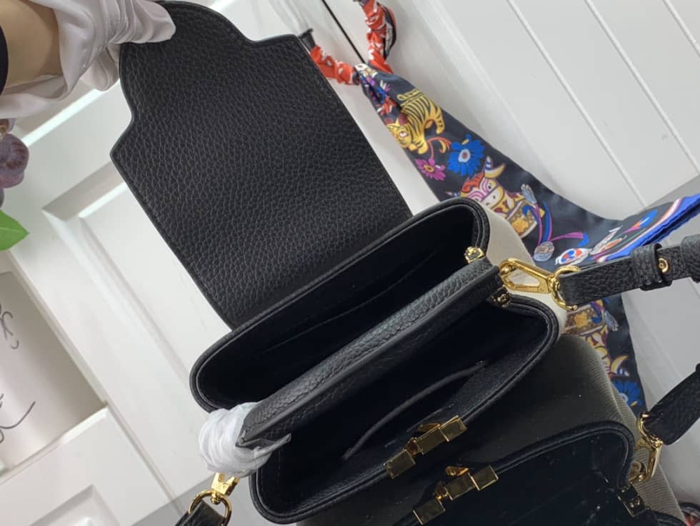 L0vis Vvtt0n Capucines Mini Black M59872 Replica Shoulder Bag