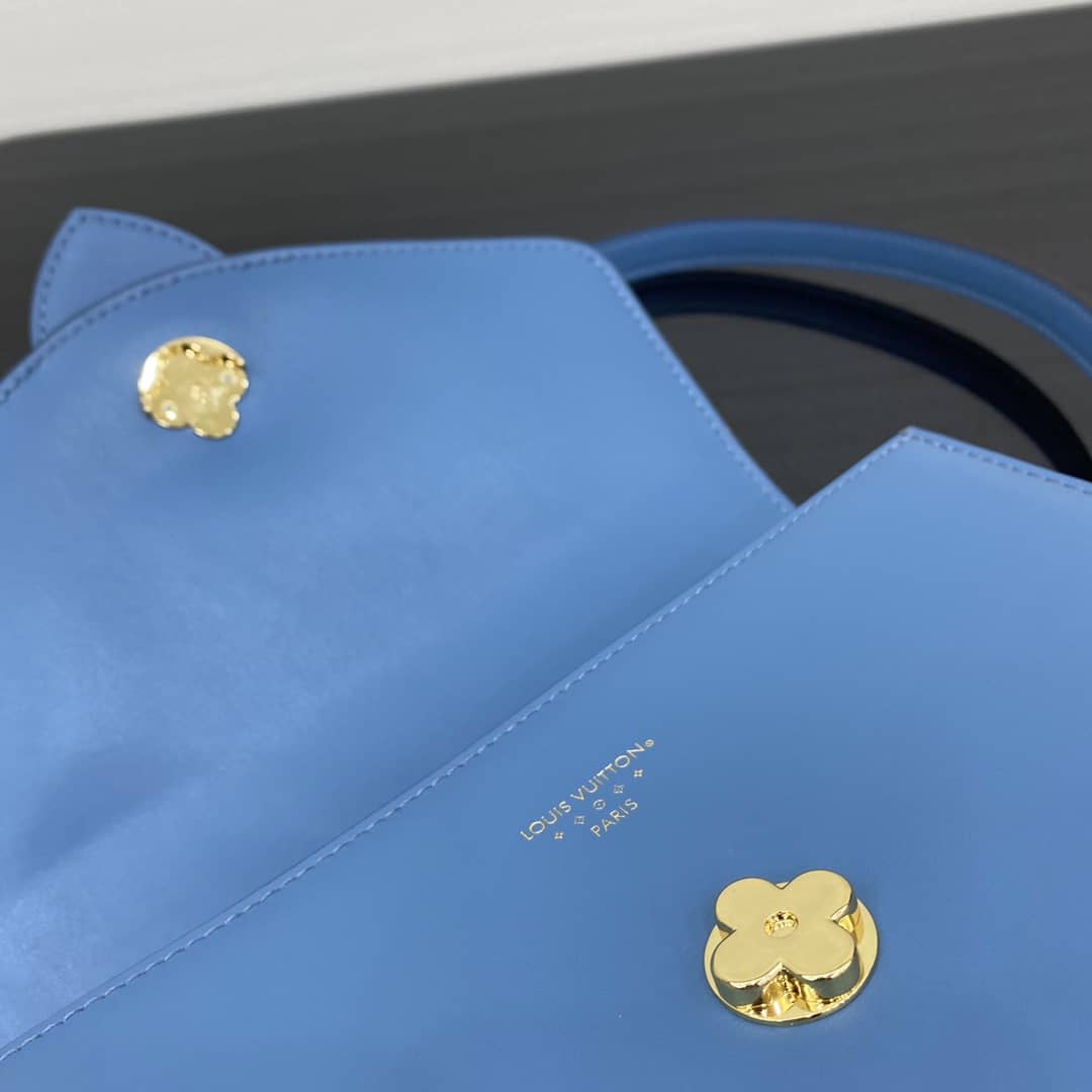 L0vis Vvtt0n Pont 9 Leather Crossbody Bag M55948