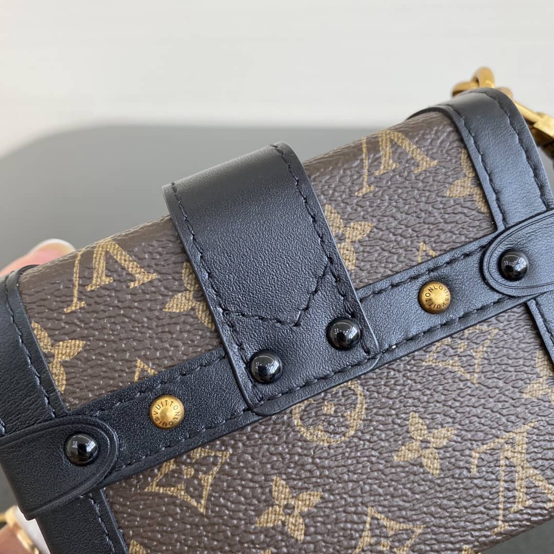 L0vis Vvtt0n Mini Trunk Monogram Canvas Key Chain Replica Bag 44188M