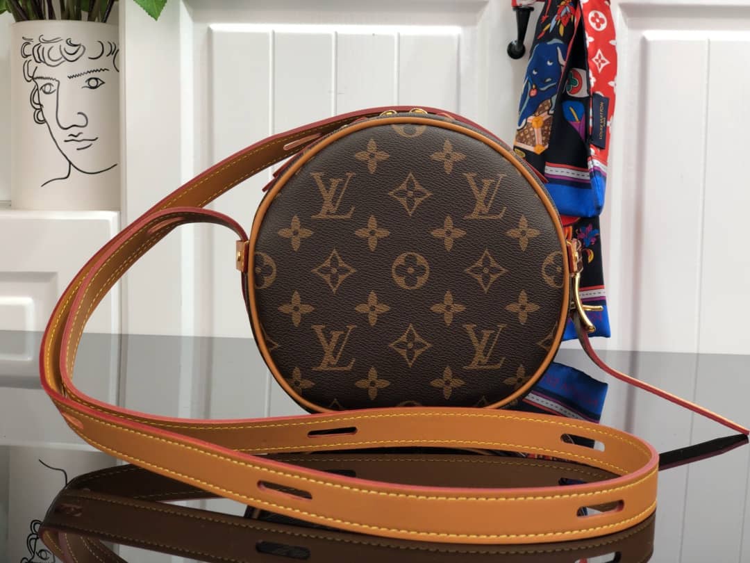 L0vis Vvtt0n Monogram Boite Chapeau Souple PM Replica Crossbody Bag Brown M45149