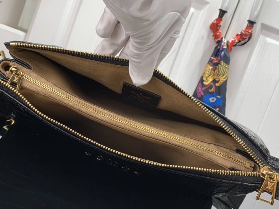 L0vis Vvtt0n Coussin PM M57790 Replica Shoulder Bag