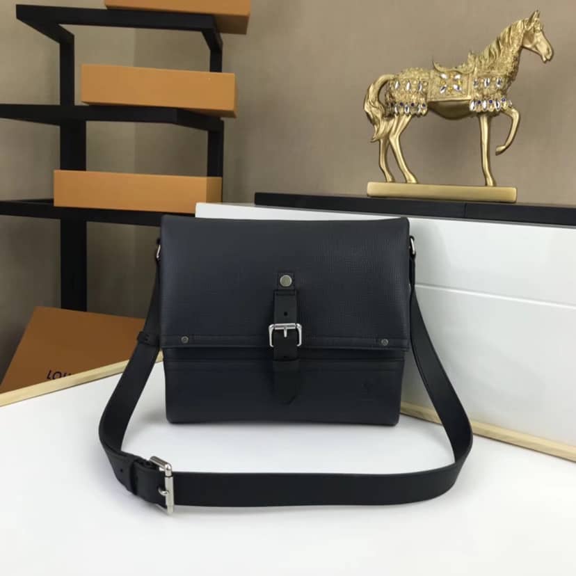 L0vis Vvtt0n Canyon PM Messenger Bag Replica M54963