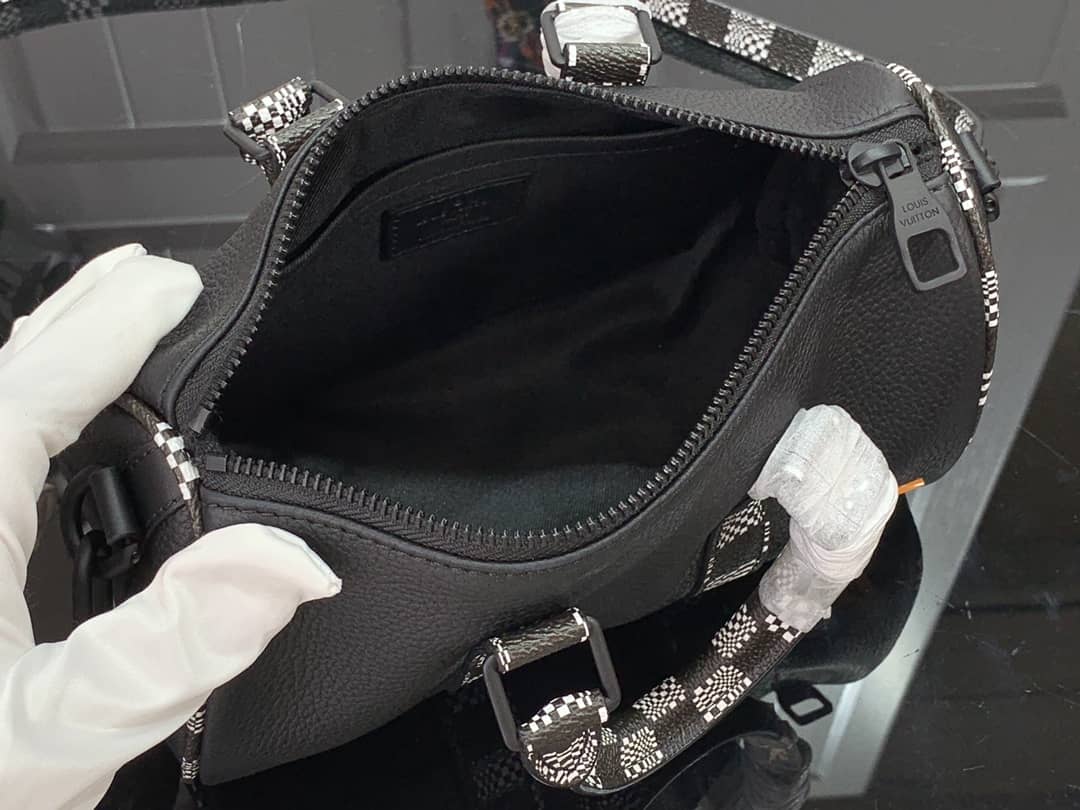 L0vis Vvtt0n Keepall XS Damier Replica Crossbody Bag M80202