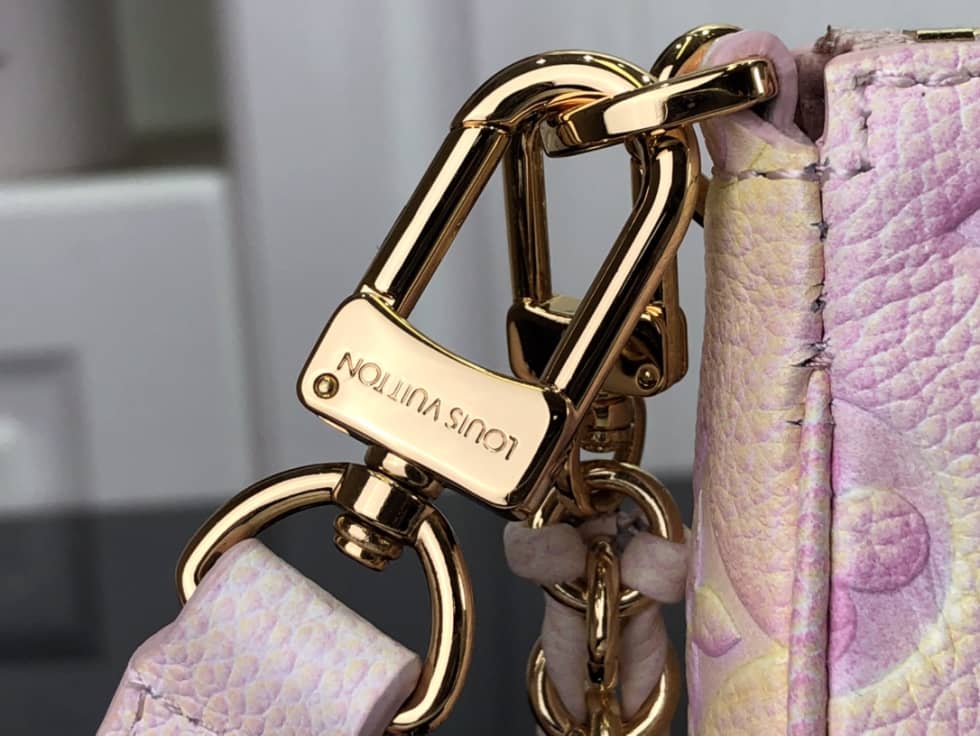 L0vis Vvtt0n Multi Pochette Accessoires Light Pink M46093 Replica