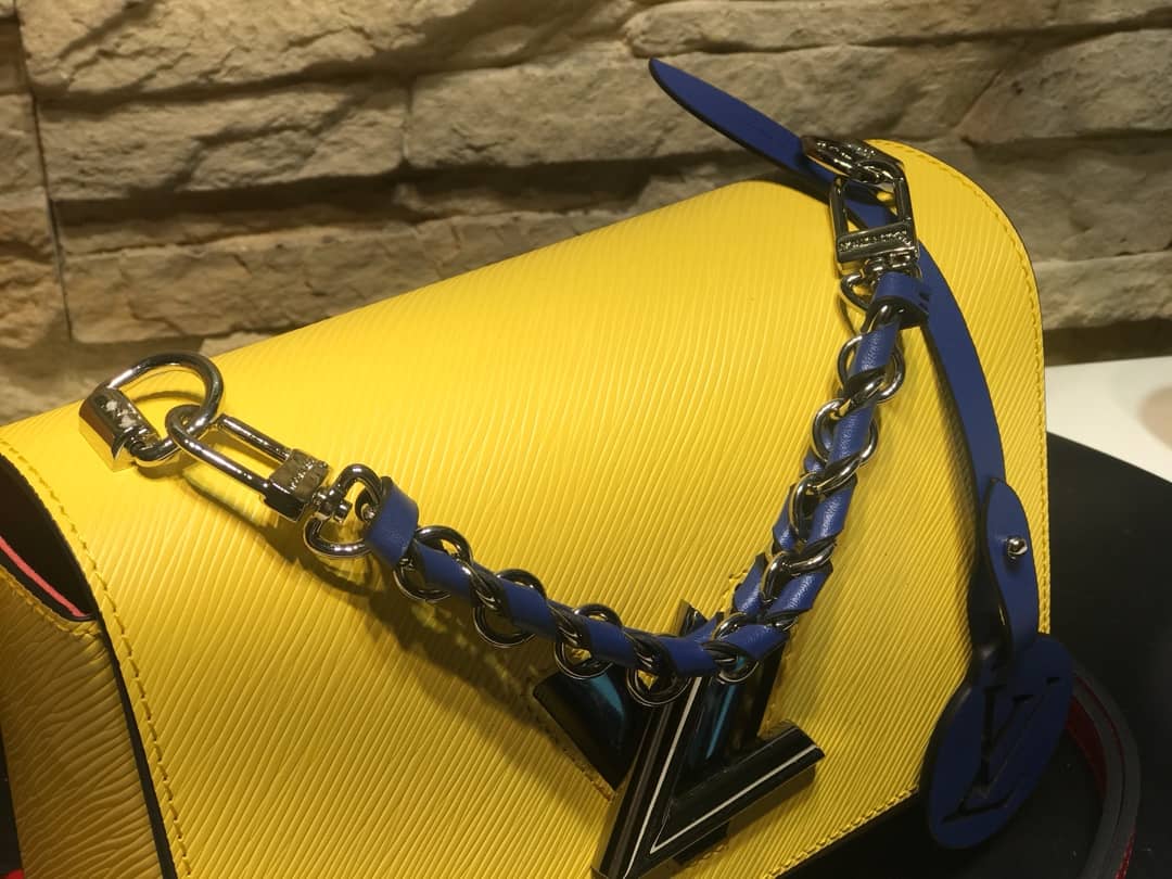 L0vis Vvtt0n Twist MM Bag Yellow M50296 Replica