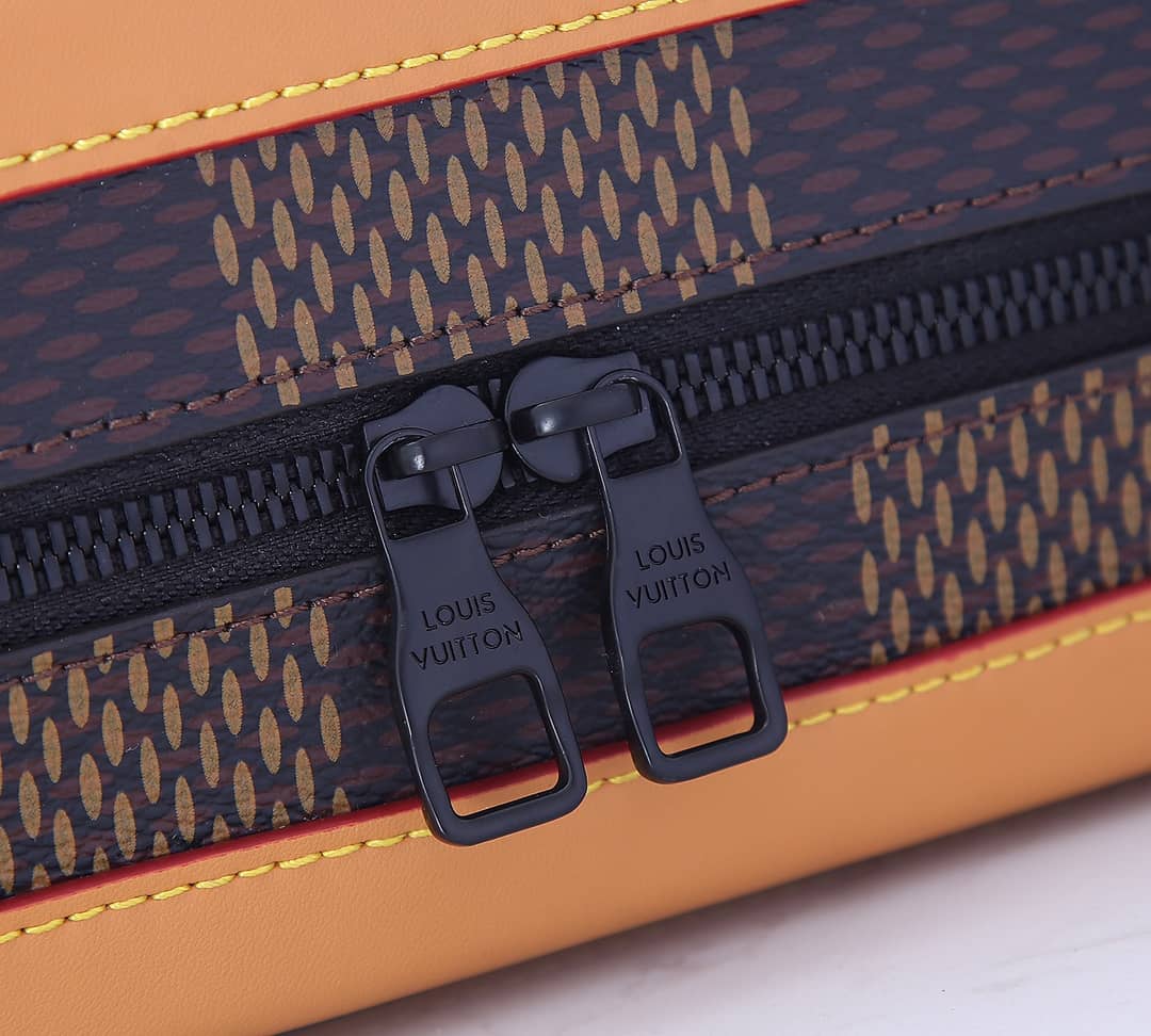 L0vis Vvtt0n Nigo Soft Trunk Damier Monogram Replica Shoulder Bag N40381