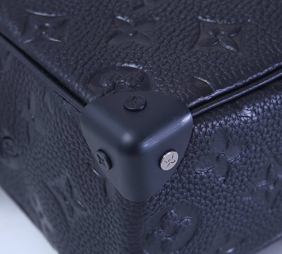 L0vis Vvtt0n Mini Soft Trunk Monogram Replica M55702