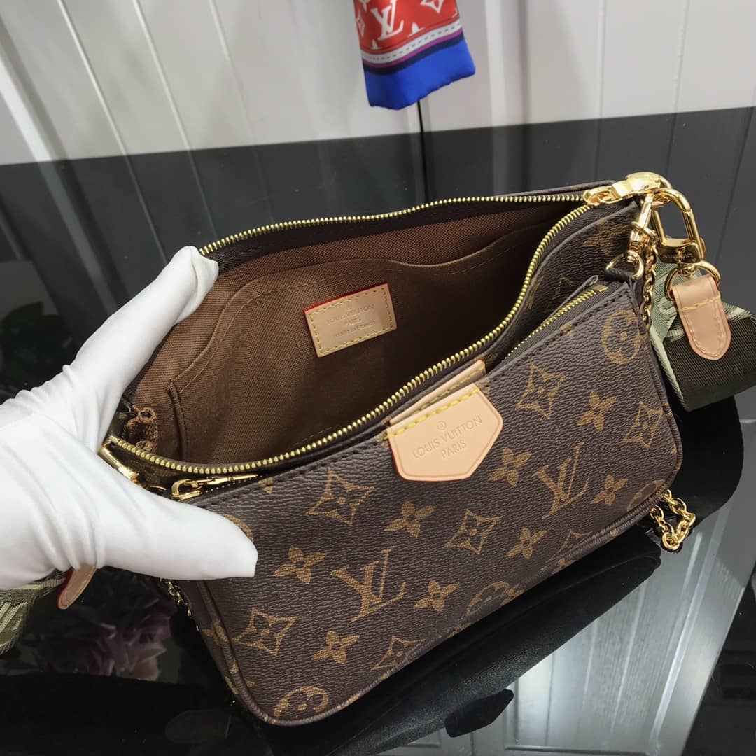 L0vis Vvtt0n Monogram Canvas Multi Pochette Replica Green M44823