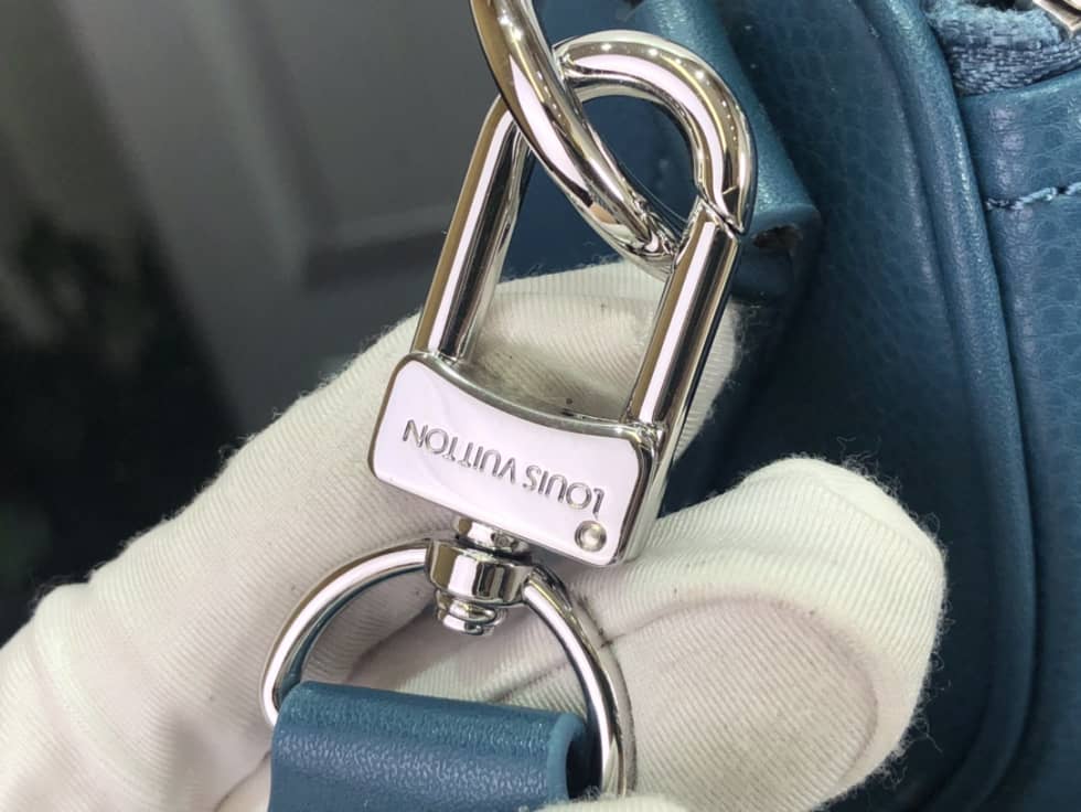 L0vis Vvtt0n Keepall XS Blue M81004 Replica Shoulder Bag