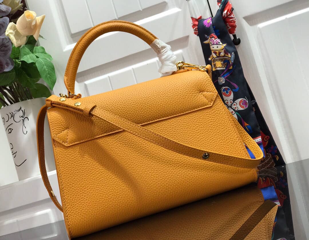 L0vis Vvtt0n Replica Bags One Handle MM Replica Bag Yellow M57090