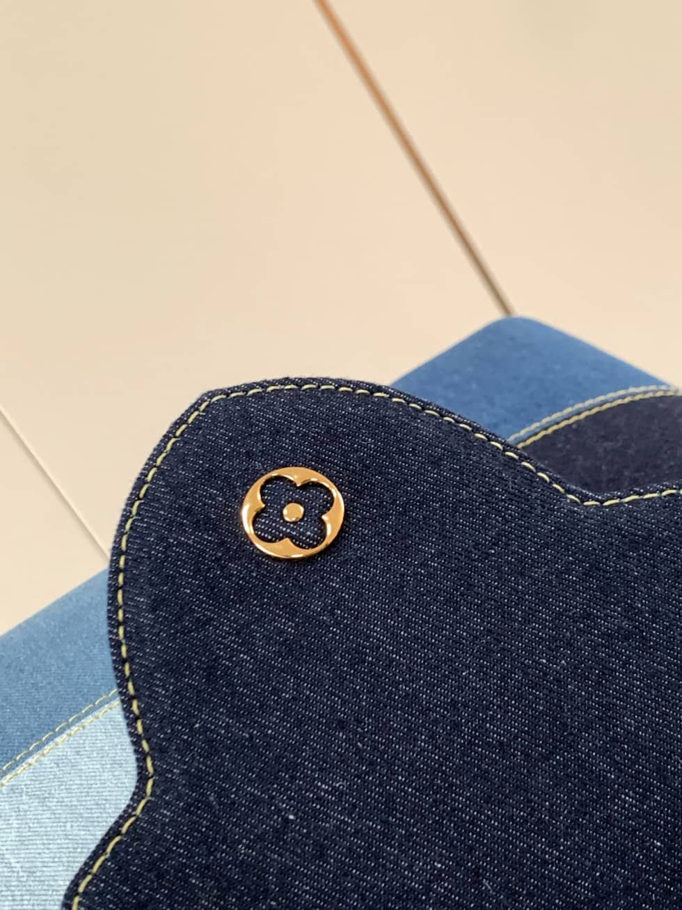 L0vis Vvtt0n Capucines BB M59269 Replica Shoulder Bag