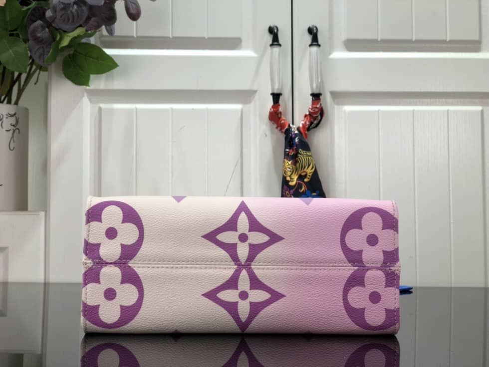 L0vis Vvtt0n Onthego PM Sunrise Pastel M59856 Replica Tote