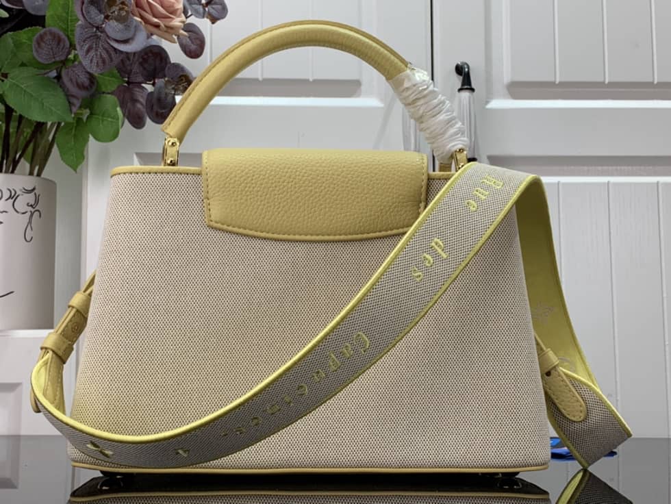 L0vis Vvtt0n Capucines MM Yellow M59872 Replica Shoulder Bag
