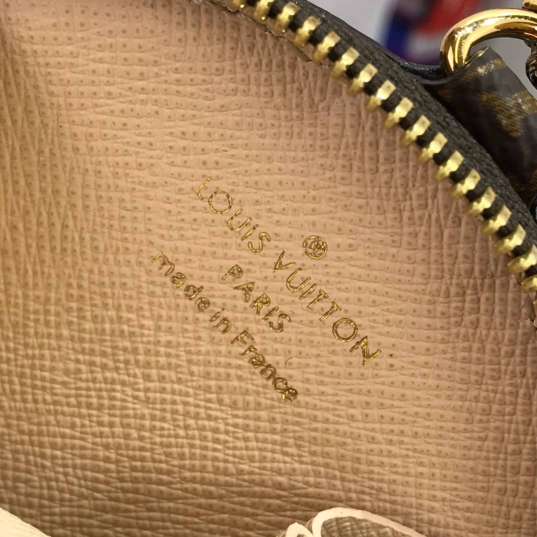 L0vis Vvtt0n Monogram Canvas Multi Pochette Replica Brown M44823