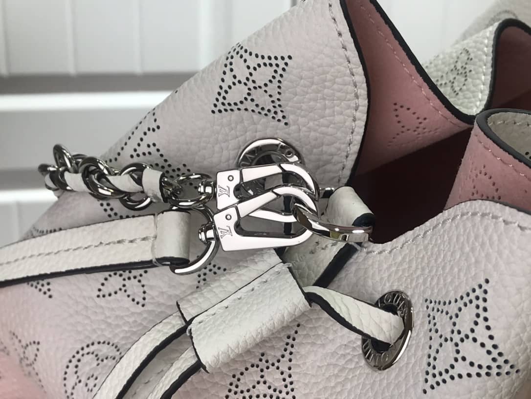 L0vis Vvtt0n Bella Mahina Magnolia Leather Replica Bag White Pink M57068