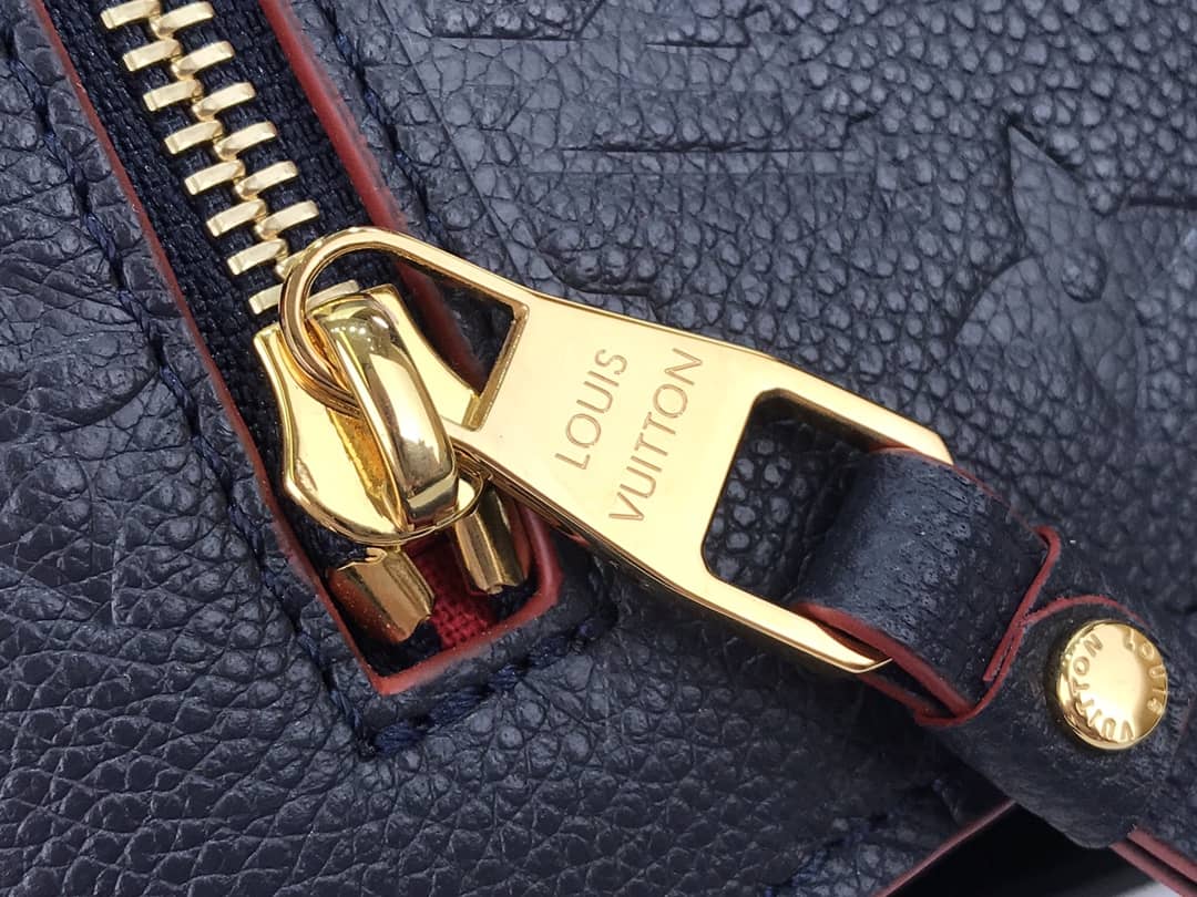 L0vis Vvtt0n Pochette Metis Marine Leather Black M44071 Replica Shoulder Bag