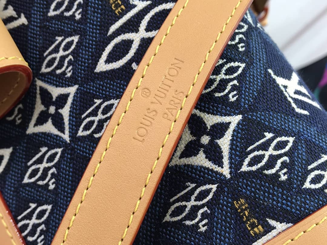 L0vis Vvtt0n Since 1854 Dauphine MM Replica Bag M57499