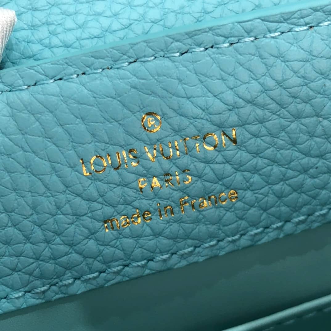 L0vis Vvtt0n Capucines MM Taurillon Leather Tote M94227