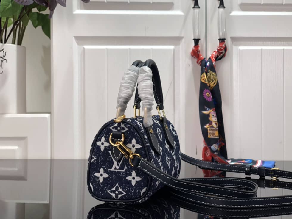 L0vis Vvtt0n Nano Speedy Denim Leather M81168 Replica Crossbody Bag