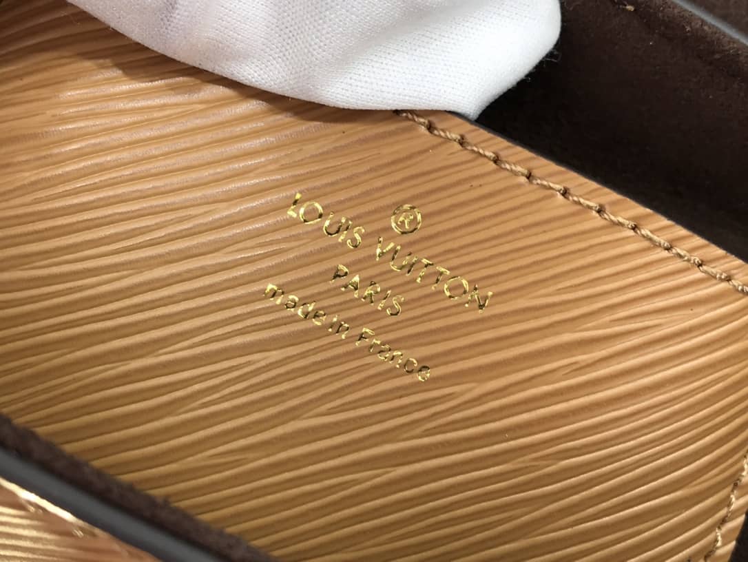 L0vis Vvtt0n Twist MM Golden Lock Handle Epi Leather Replica Crossbody Bag M57506