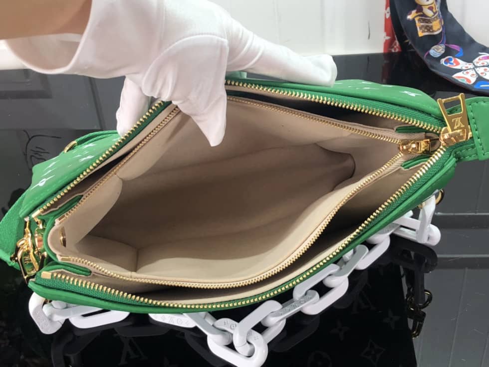 L0vis Vvtt0n Coussin PM Green M20760 Replica Shoulder Bag
