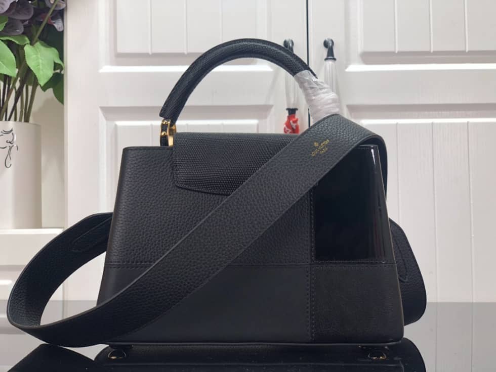 L0vis Vvtt0n Capucines BB M59269 Replica Shoulder Bag