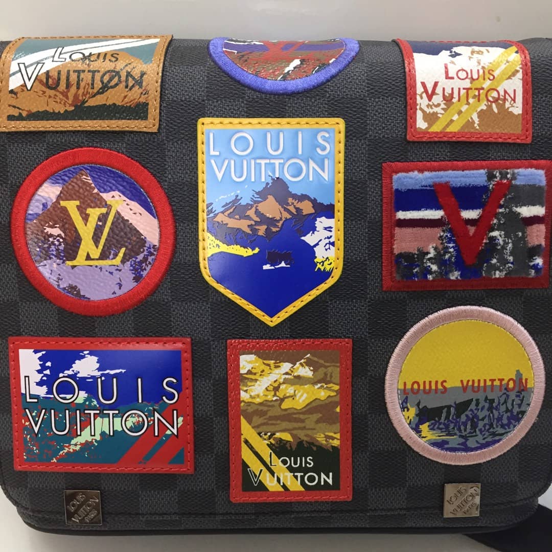 L0vis Vvtt0n Damie Grafit Alps District PM Messenger Bag Replica N40040