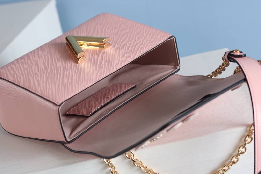 L0vis Vvtt0n Twist Epi Handbag Replica