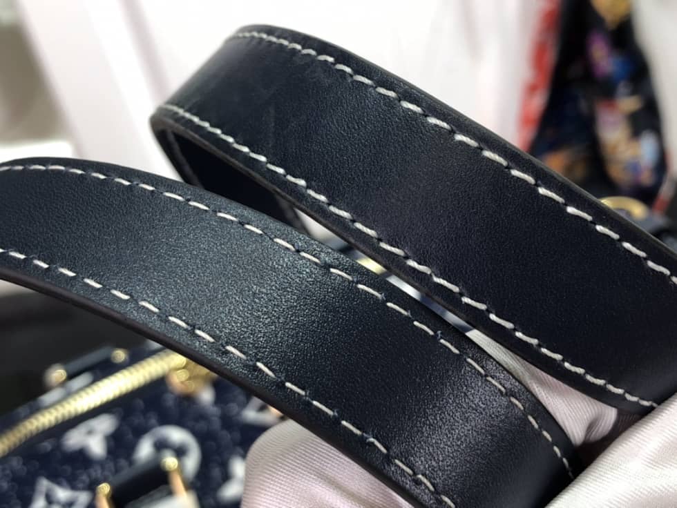 L0vis Vvtt0n Monogram Jacquard Denim Speedy Bandoliere 25 M59609 Replica Shoulder Bag