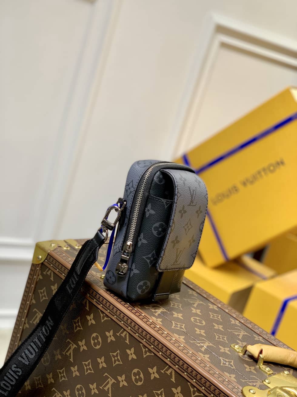 L0vis Vvtt0n x Nigo Flap Double Pouch Gery M81005 Replica Phone Bag