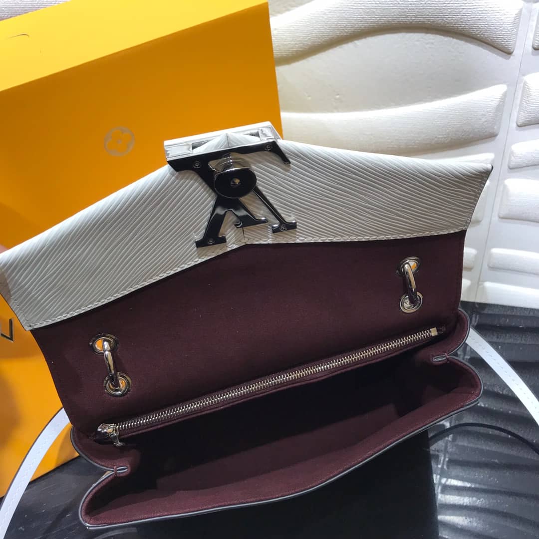 L0vis Vvtt0n Grenelle Pochette Epi Leather Replica Shoulder Bag White M55977