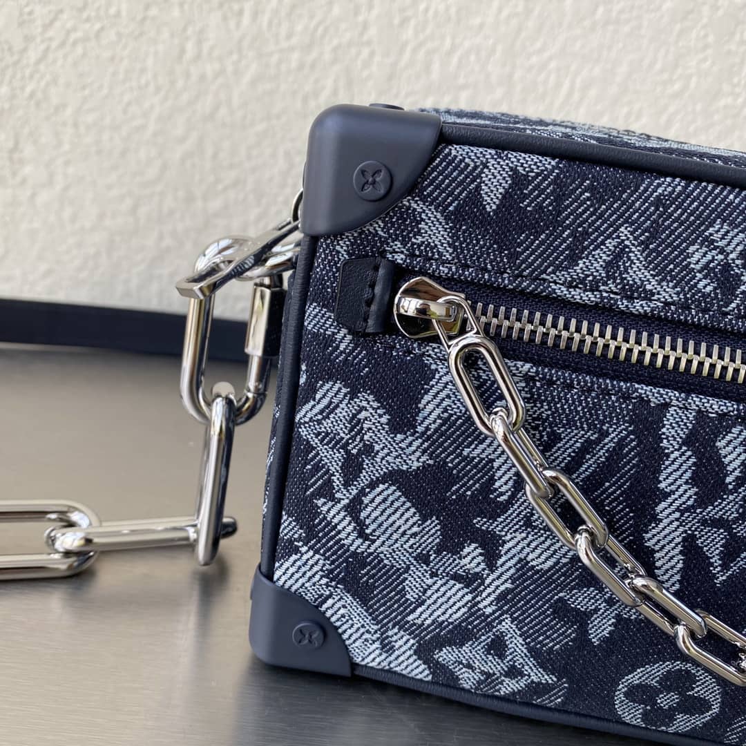 L0vis Vvtt0n Mini Soft Trunk Monogram Tapestry Canvas Replica Bag M80033