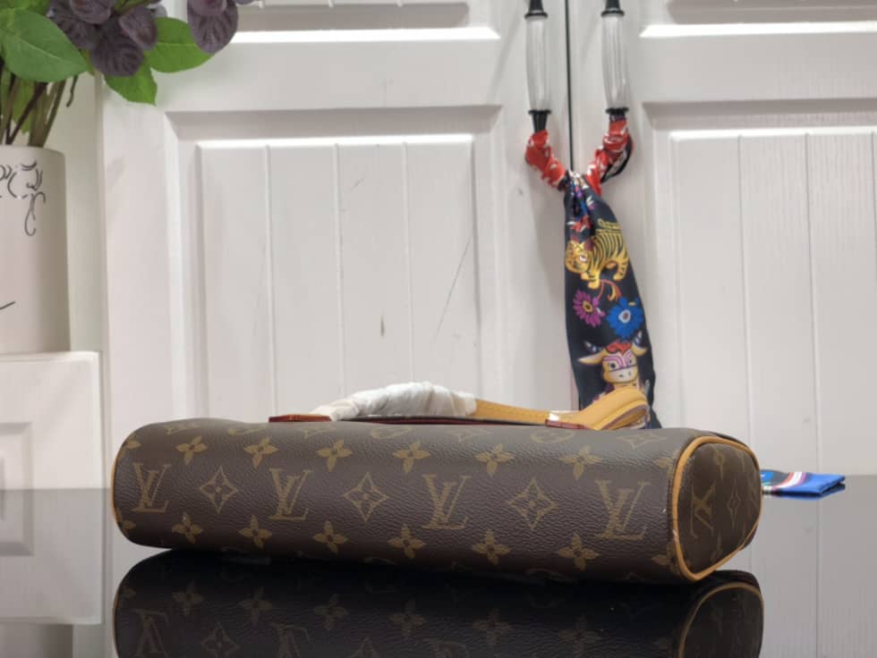 L0vis Vvtt0n Monogram Sonatine M51902 Replica Tote