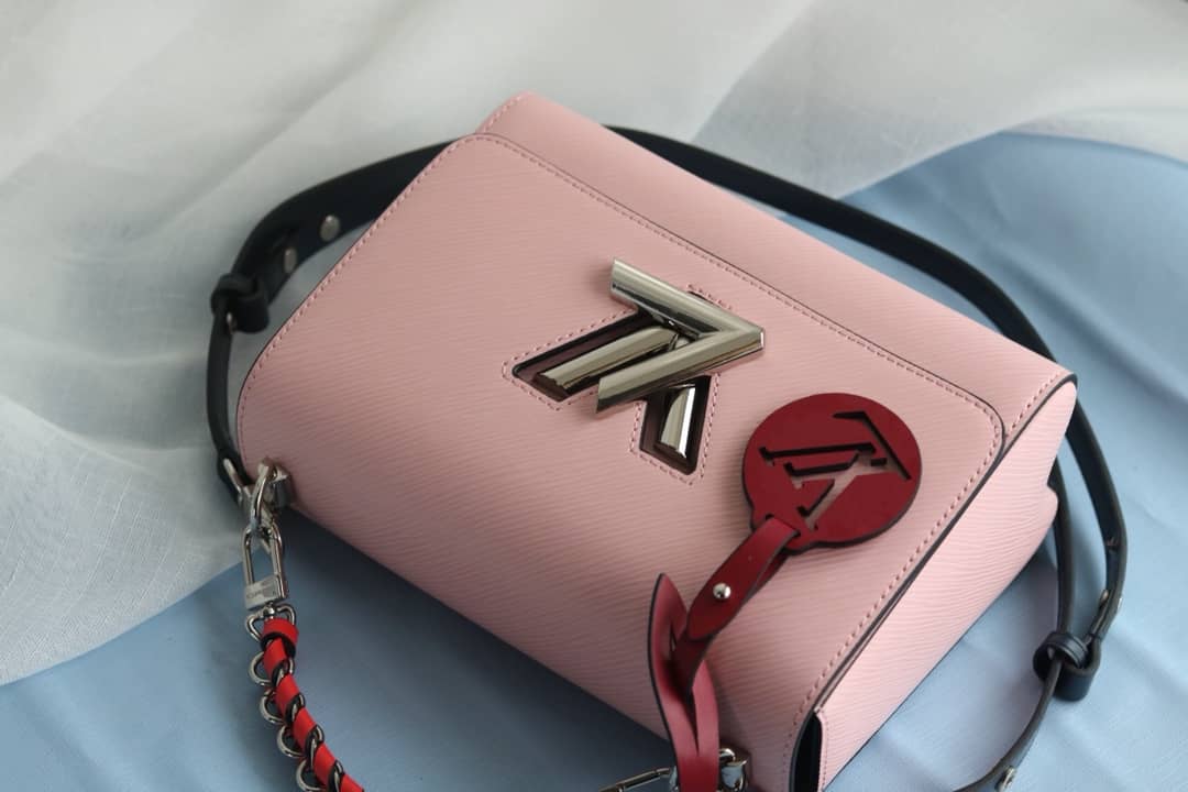 LV Tote Dupe Twist MM Crossbody Bag Replica Pink M50305