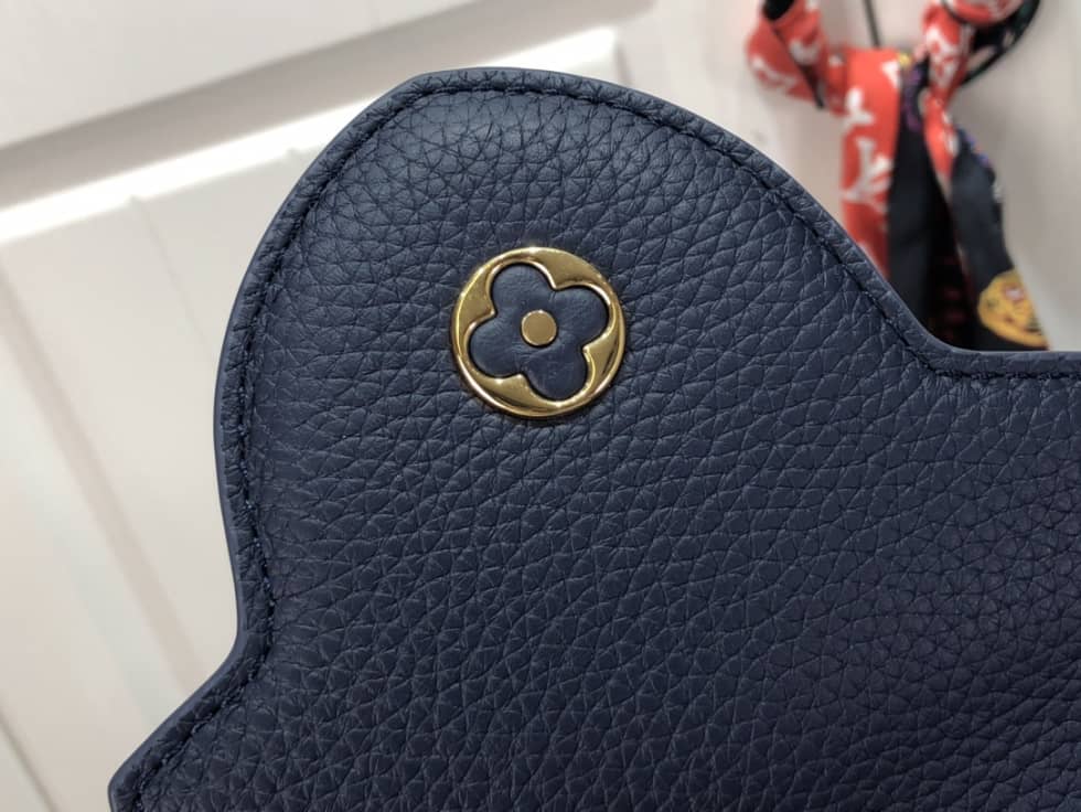 L0vis Vvtt0n Capucines BB M59065 Replica Shoulder Bag