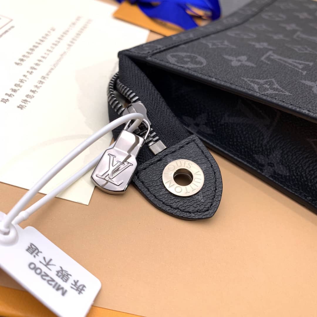 L0vis Vvtt0n Voyage MM Monogram Replica Pochette Black Gray M63039