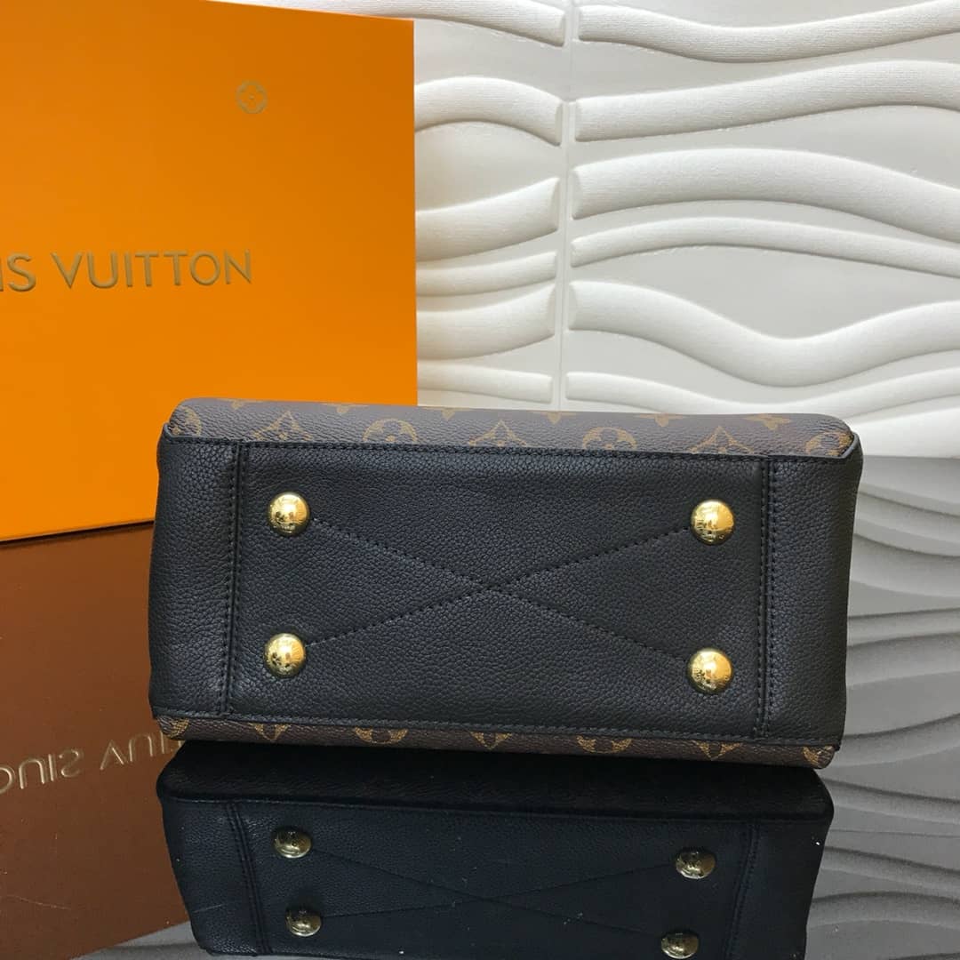 L0vis Vvtt0n Surene BB Chain Shoulder Bag Replica Black M43775