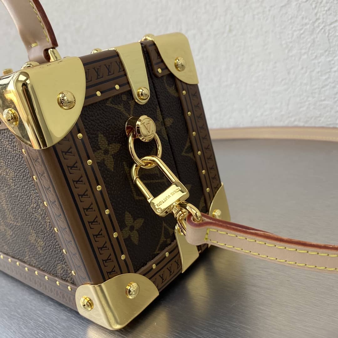 L0vis Vvtt0n Monogram Canvas Cruise Trunk Box Replica 40672M