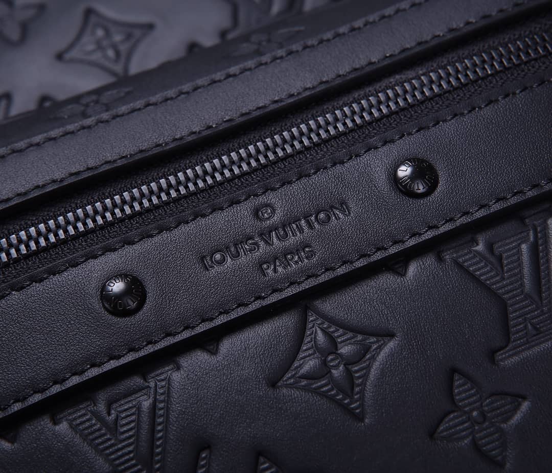 L0vis Vvtt0n Monogram Shadow Sprinter Black M44727 Replica Backpack