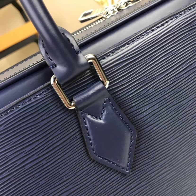 L0vis Vvtt0n Dandy MM Epi Leather Bag Blue Replica M54405