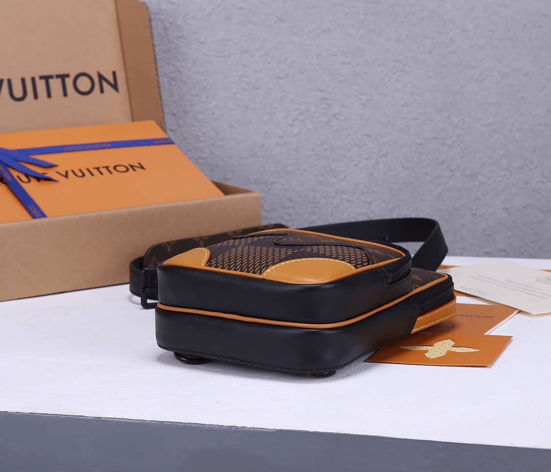 L0vis Vvtt0n Nigo Amazone Sling Bag N40379 Replica Shoulder Bag