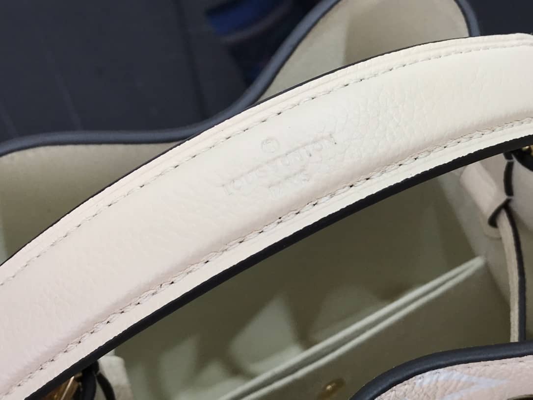 L0vis Vvtt0n BB Neo Noe Replica Monogram Bag Yellow M45716