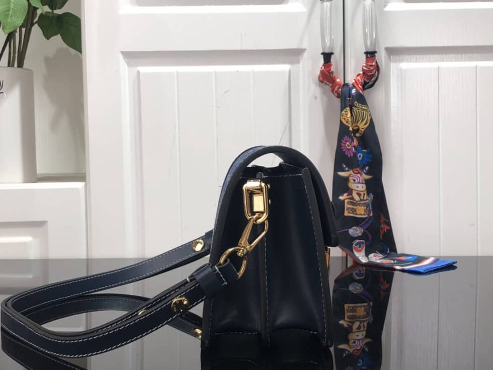 L0vis Vvtt0n Monogram Denim Dauphine Mini M59716 Replica Shoulder Bag